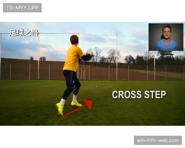 手抛球规则：双手过头、双脚位置与直接入网判罚